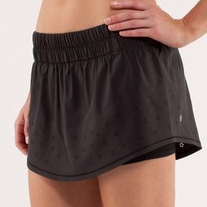 Lululemon Run: Breeze By Skirt